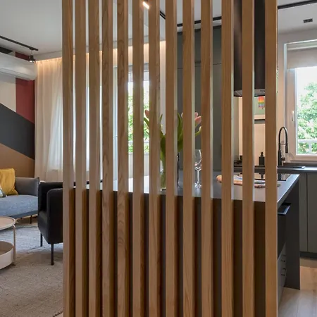 아파트 Modern, Quiet Penthouse With Free Parking 부다페스트