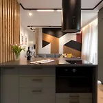 Apartment Modern, Quiet Penthouse With Free Parking Budapest